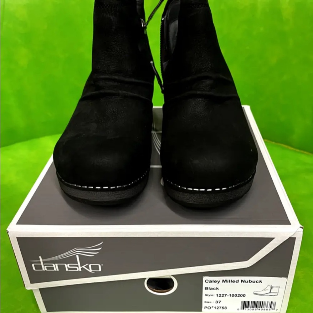 Brand new womens Dankso Caley leather boots